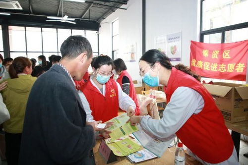 金海街道志愿服務進數字江海 義診、公益攝影與便民理發溫暖建設者小鎮